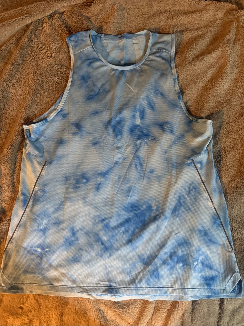 lululemon athletica Men's Light Blue Tie-Dye Tank Top